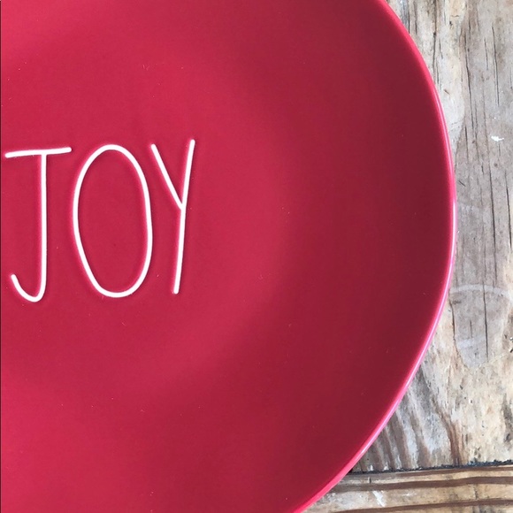 Rae Dunn Joy Holiday Christmas Red Dinner Plate - Picture 7 of 7